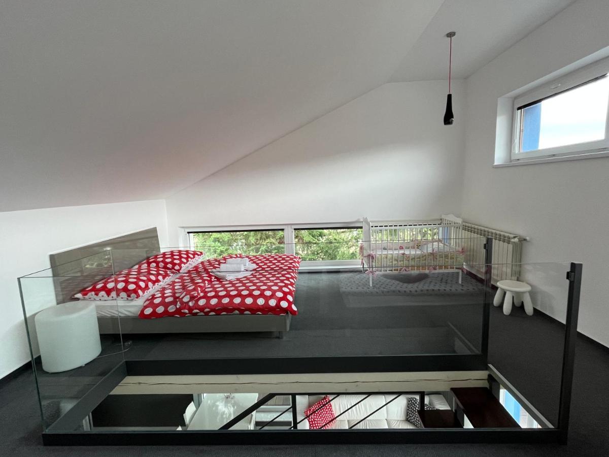 Modry Dom Apartamento Spišské Bystré Exterior foto